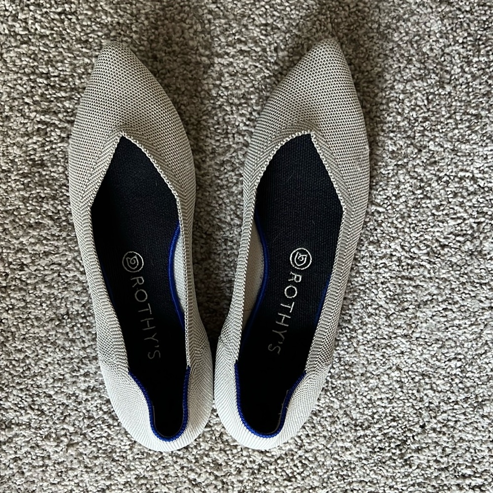 Rothy’s size 10 point flat - cream/bone color.